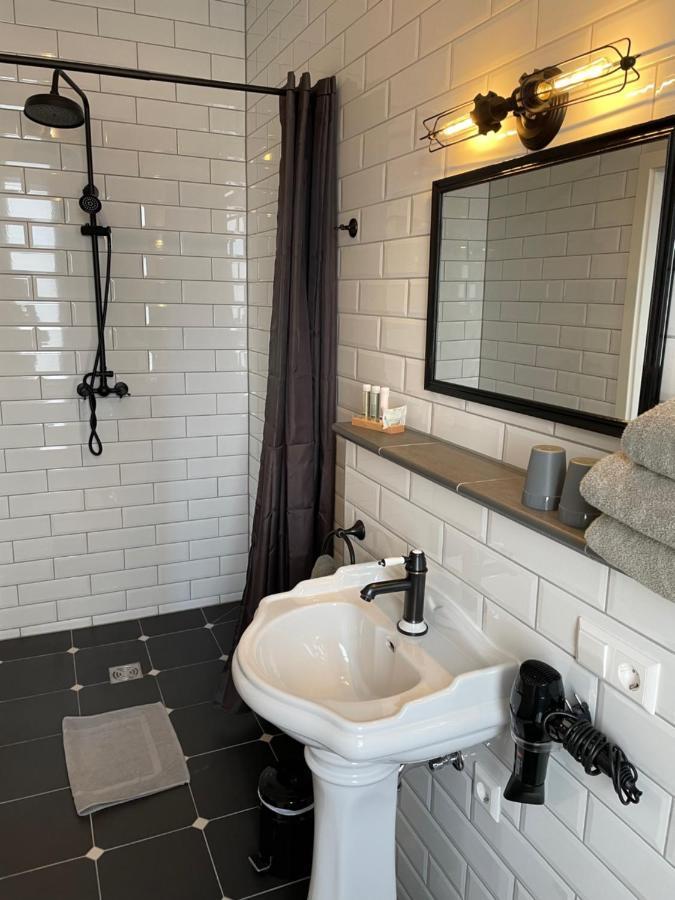 Bahnhof 1911 Hotell Wolpertswende Eksteriør bilde