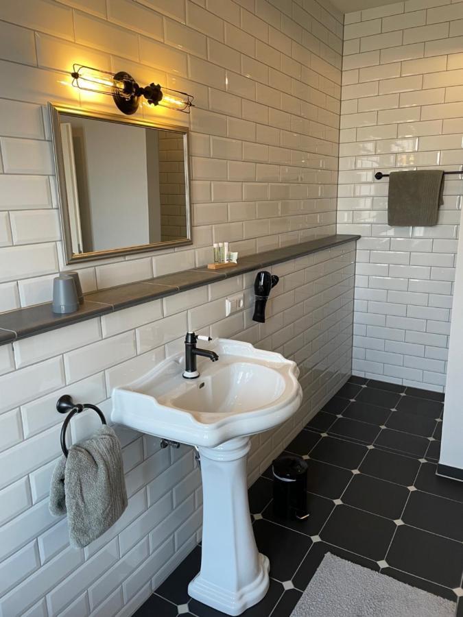 Bahnhof 1911 Hotell Wolpertswende Eksteriør bilde