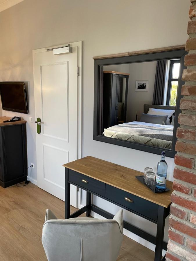 Bahnhof 1911 Hotell Wolpertswende Eksteriør bilde
